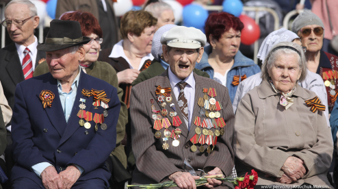 Путин назначил выплаты ветеранам к 75-летию Победы