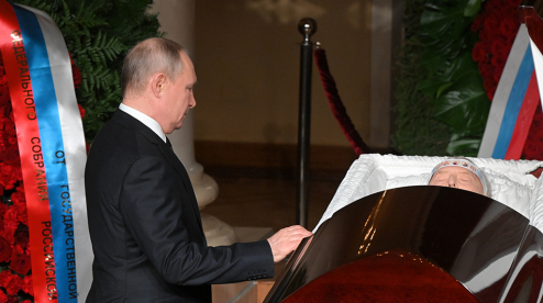 Путин приехал на прощание с Жириновским