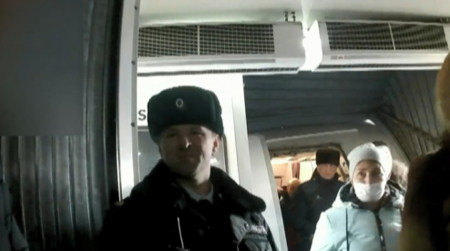 В Кольцово оштрафовали пассажира&#44; оскорбившего бортпроводника